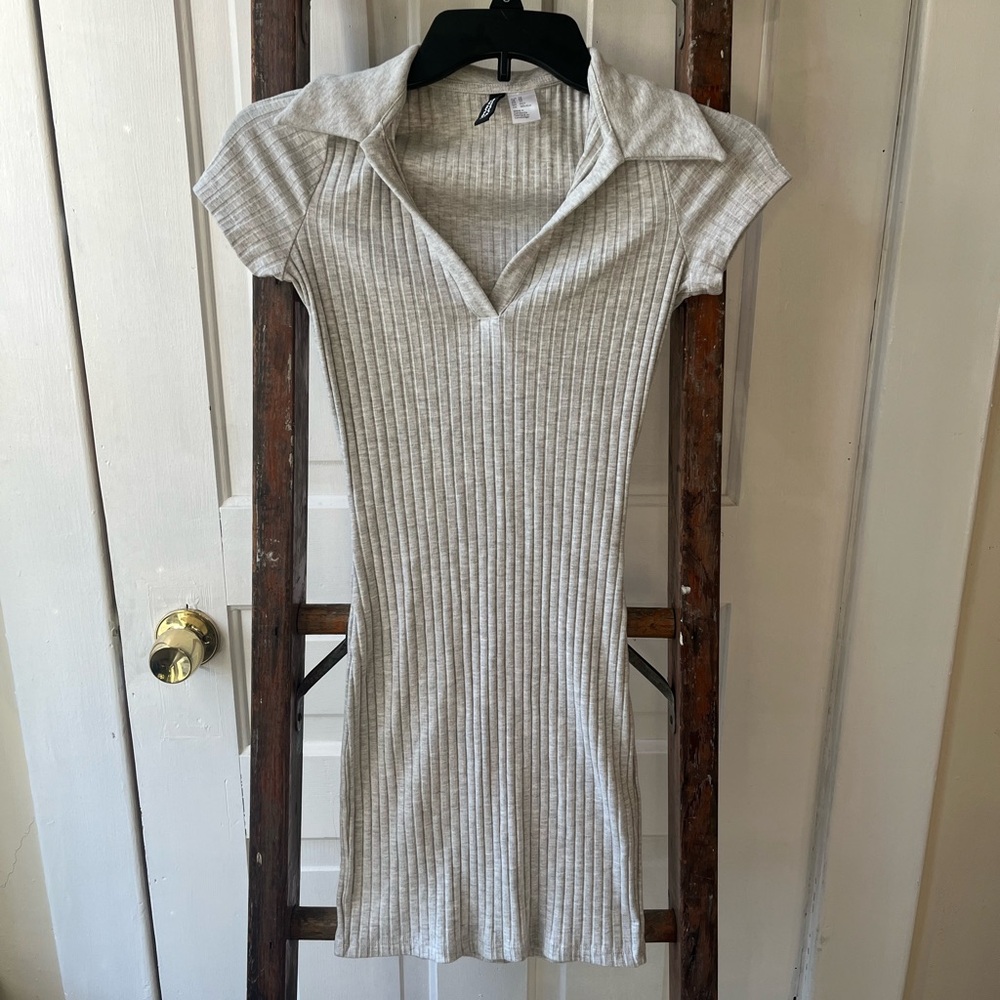 H&M Light Gray Ribbed Dress